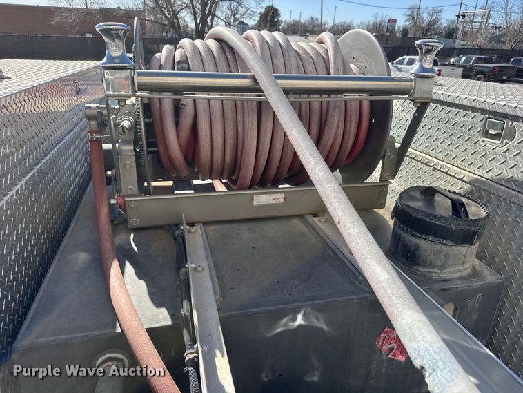 image for item ET4107 2010 Ford F550 crew cab pumper fire truck