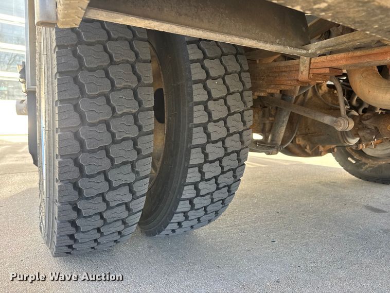 image for item ET4107 2010 Ford F550 crew cab pumper fire truck