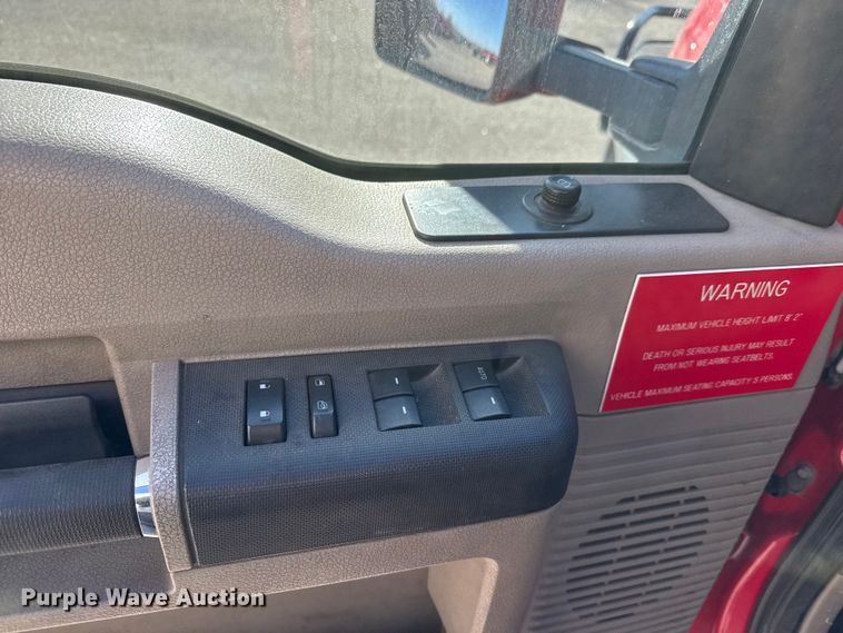 image for item ET4107 2010 Ford F550 crew cab pumper fire truck