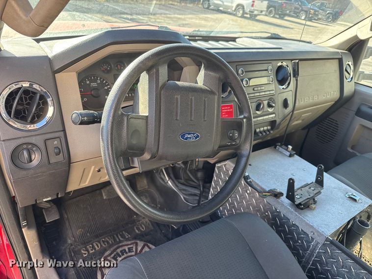 image for item ET4107 2010 Ford F550 crew cab pumper fire truck