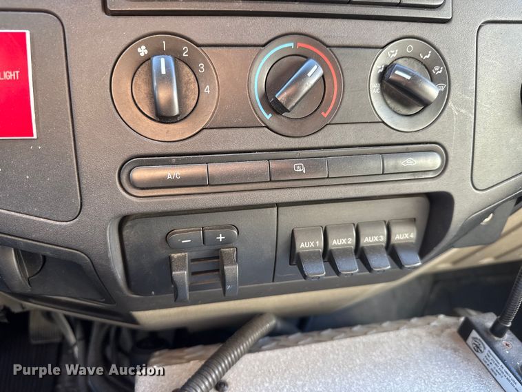 image for item ET4107 2010 Ford F550 crew cab pumper fire truck