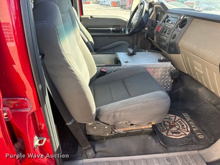 image for item ET4107 2010 Ford F550 crew cab pumper fire truck