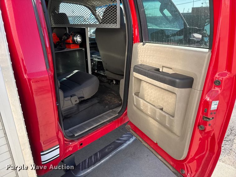 image for item ET4107 2010 Ford F550 crew cab pumper fire truck