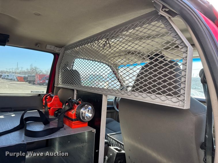 image for item ET4107 2010 Ford F550 crew cab pumper fire truck