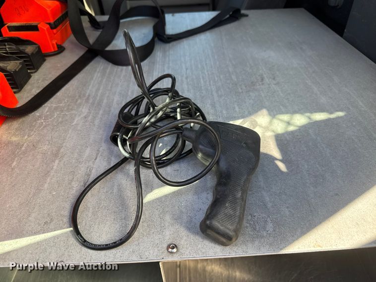 image for item ET4107 2010 Ford F550 crew cab pumper fire truck