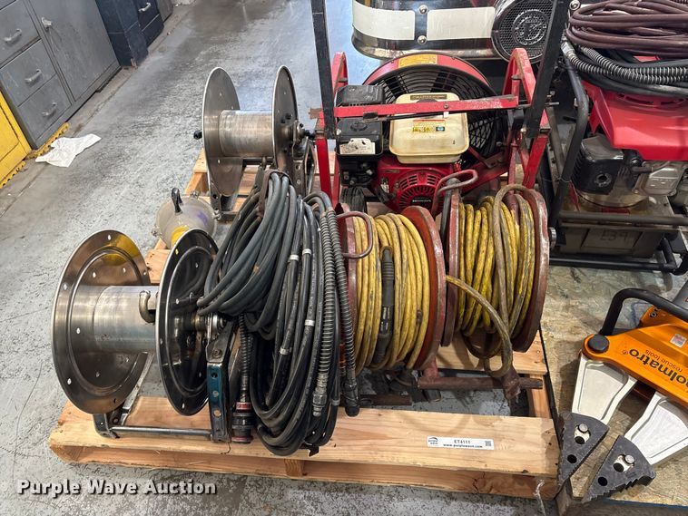 image for item ET4111 Jaws of life equipment