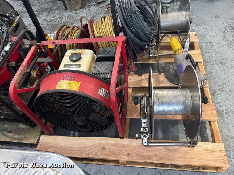 image for item ET4111 Jaws of life equipment