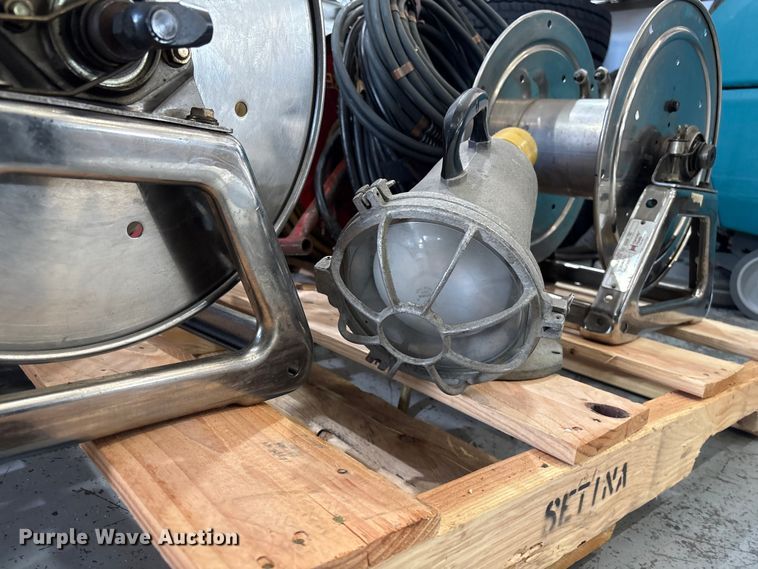 image for item ET4111 Jaws of life equipment