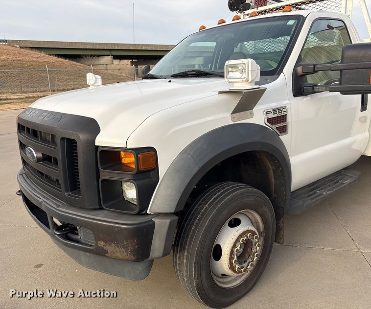 image for item ET4112 2008 Ford F550 utility / service truck