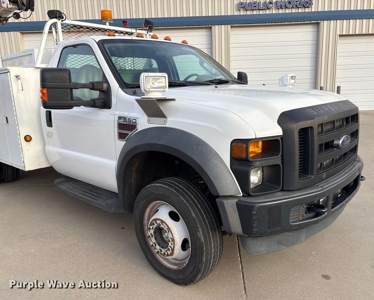 image for item ET4112 2008 Ford F550 utility / service truck