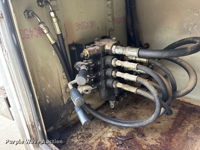 image for item ET4112 2008 Ford F550 utility / service truck