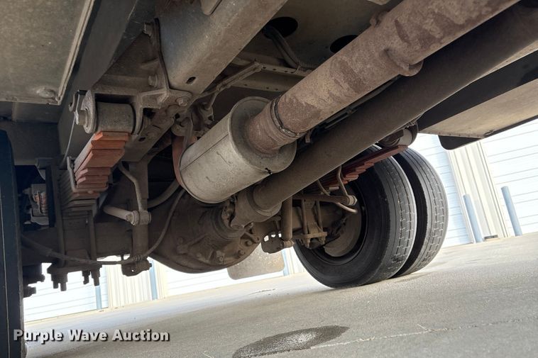 image for item ET4112 2008 Ford F550 utility / service truck