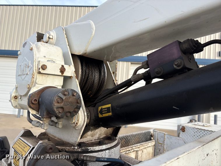 image for item ET4112 2008 Ford F550 utility / service truck