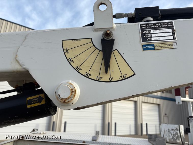 image for item ET4112 2008 Ford F550 utility / service truck