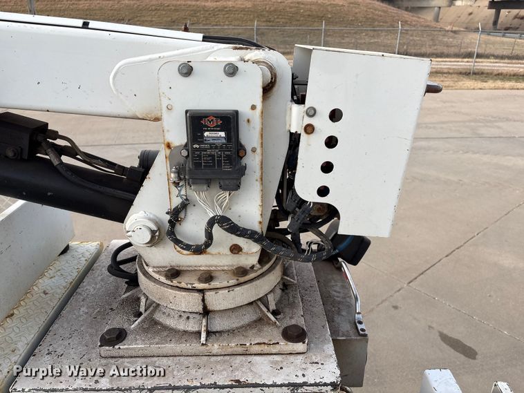 image for item ET4112 2008 Ford F550 utility / service truck