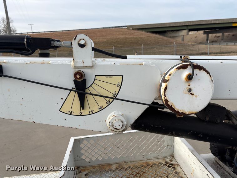 image for item ET4112 2008 Ford F550 utility / service truck