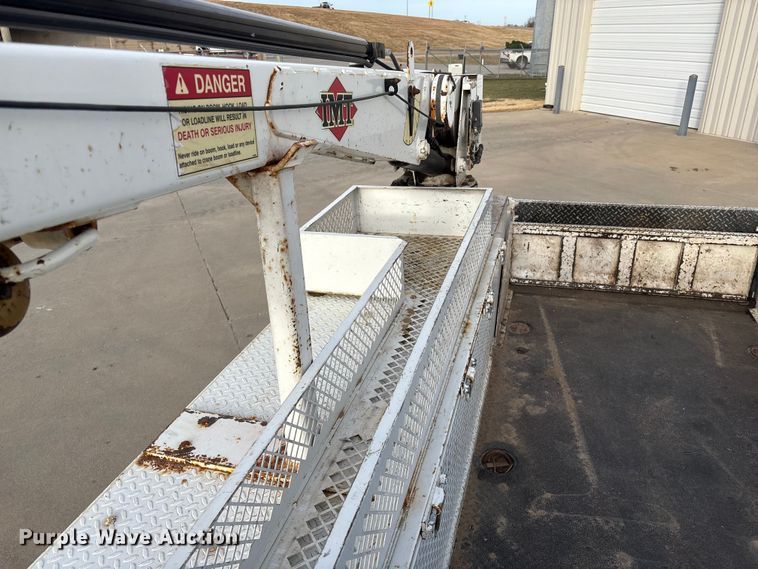 image for item ET4112 2008 Ford F550 utility / service truck