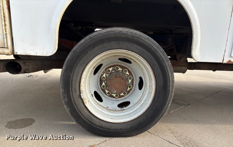 image for item ET4112 2008 Ford F550 utility / service truck