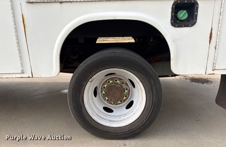 image for item ET4112 2008 Ford F550 utility / service truck