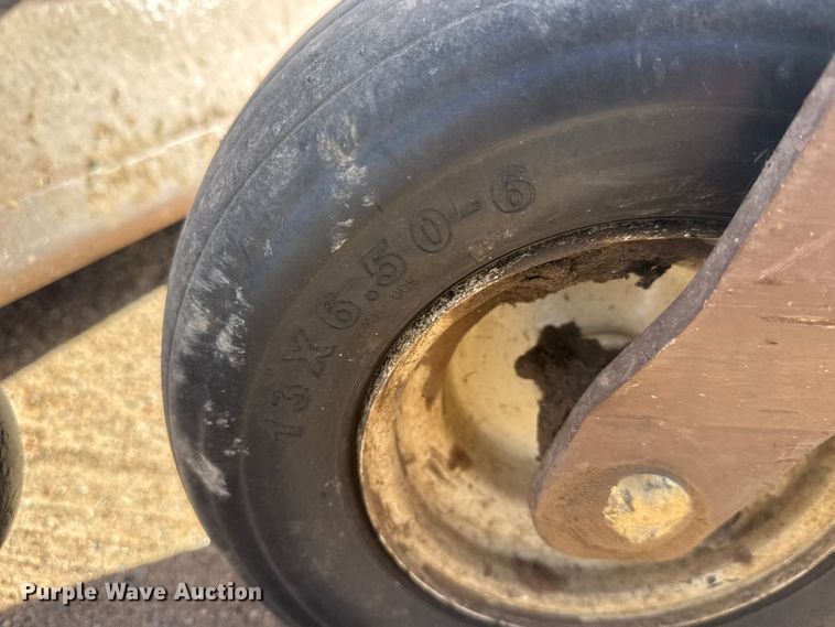 image for item ET4120 2019 Grasshopper 335 Big Block ZTR lawn mower