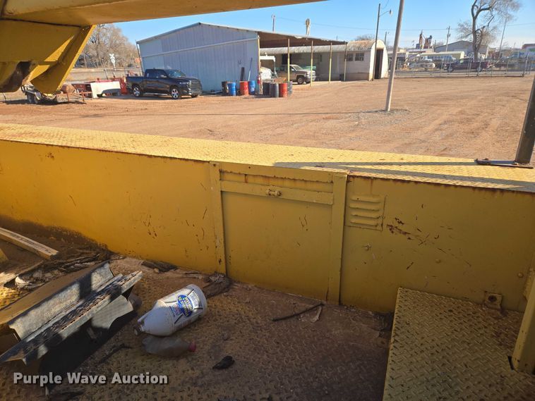 image for item ET5380 1976 GMC 6500 bucket truck