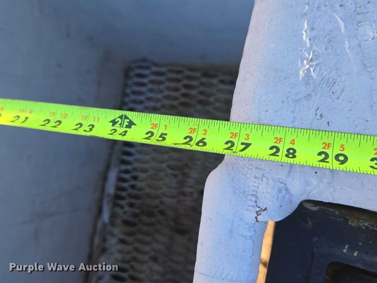 image for item ET5380 1976 GMC 6500 bucket truck