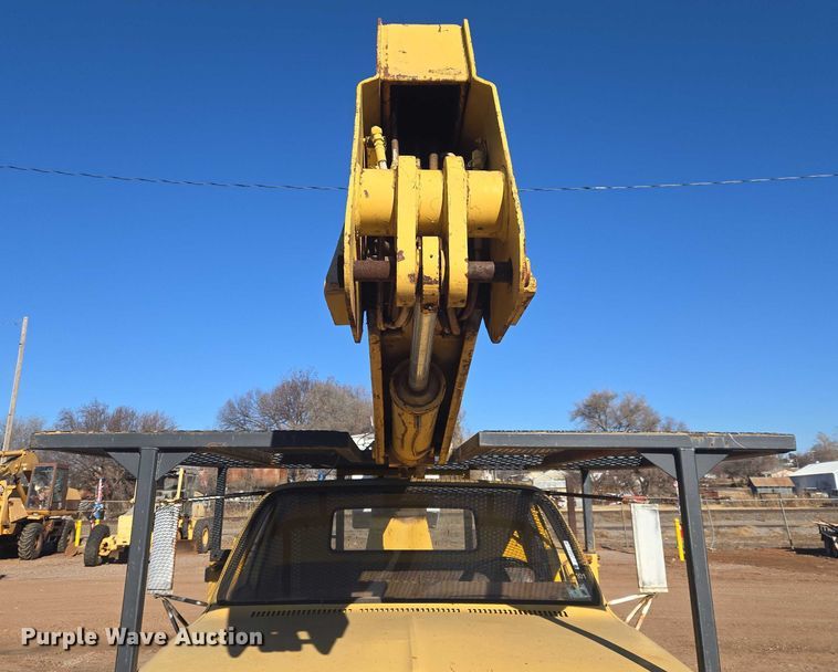 image for item ET5380 1976 GMC 6500 bucket truck