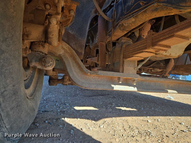 image for item ET5380 1976 GMC 6500 bucket truck