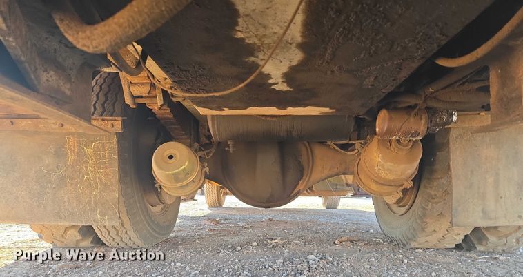 image for item ET5380 1976 GMC 6500 bucket truck