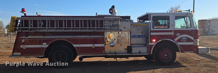 image for item ET5381 1986 Pierce pumper fire truck