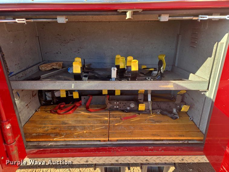 image for item ET5381 1986 Pierce pumper fire truck