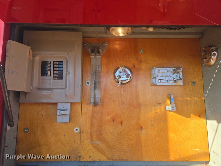 image for item ET5381 1986 Pierce pumper fire truck