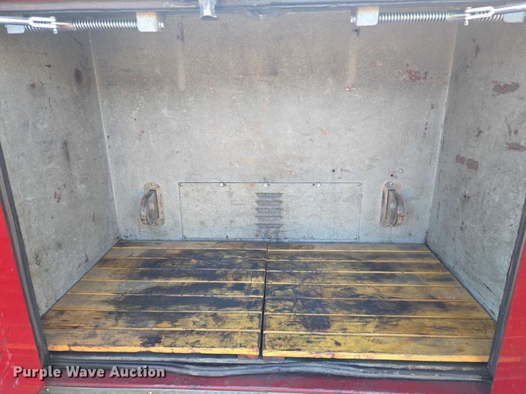 image for item ET5381 1986 Pierce pumper fire truck