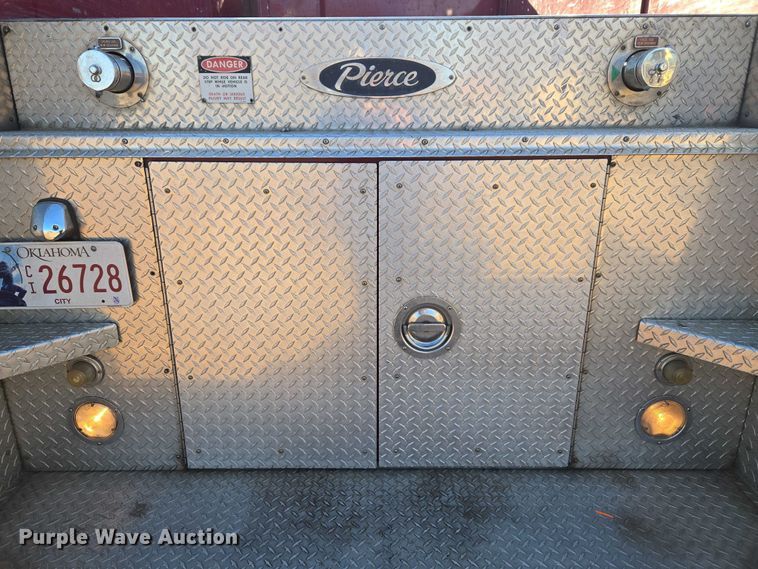 image for item ET5381 1986 Pierce pumper fire truck