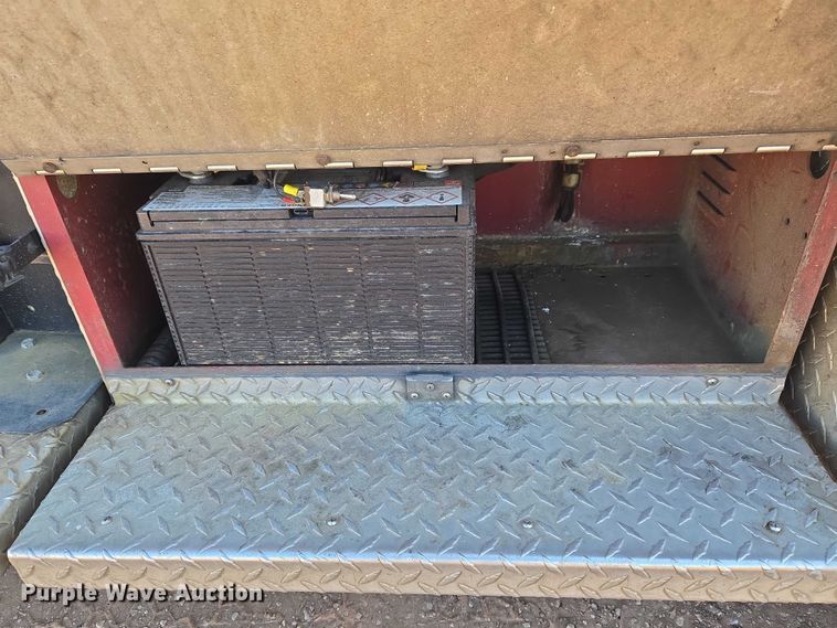 image for item ET5381 1986 Pierce pumper fire truck