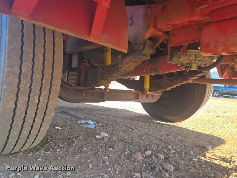 image for item ET5381 1986 Pierce pumper fire truck