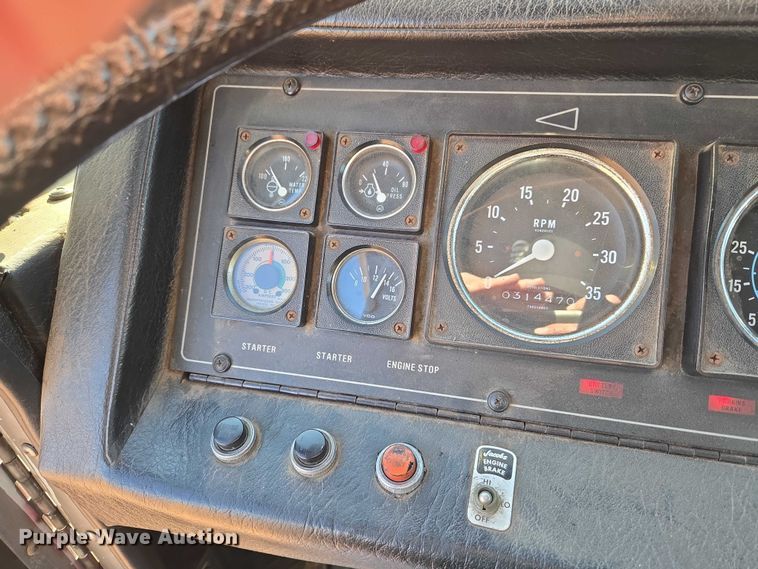 image for item ET5381 1986 Pierce pumper fire truck