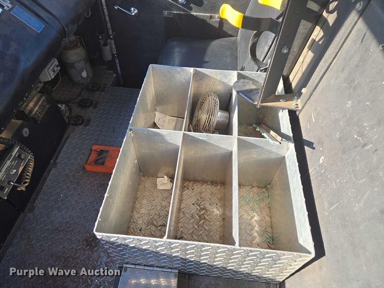 image for item ET5381 1986 Pierce pumper fire truck