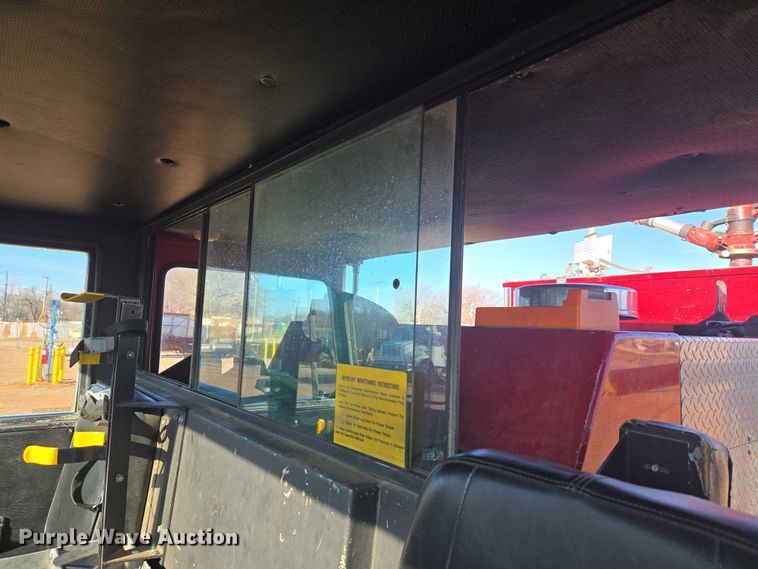 image for item ET5381 1986 Pierce pumper fire truck