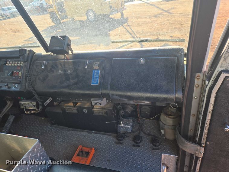 image for item ET5381 1986 Pierce pumper fire truck