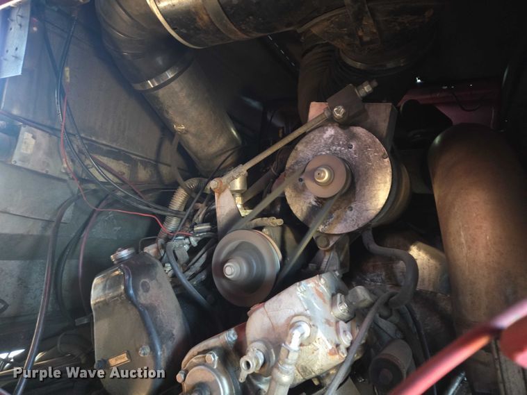 image for item ET5381 1986 Pierce pumper fire truck