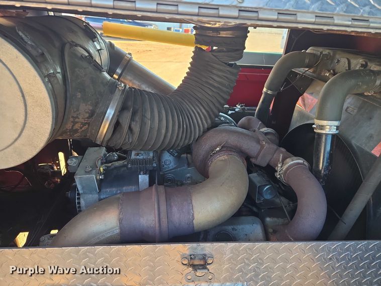 image for item ET5381 1986 Pierce pumper fire truck