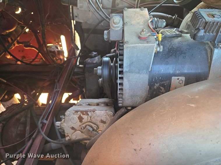 image for item ET5381 1986 Pierce pumper fire truck