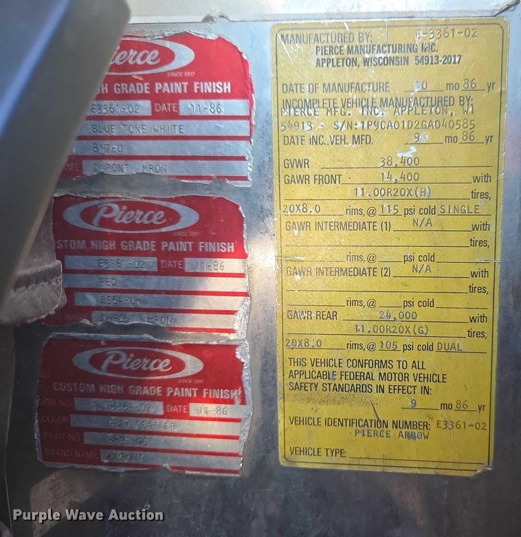 image for item ET5381 1986 Pierce pumper fire truck