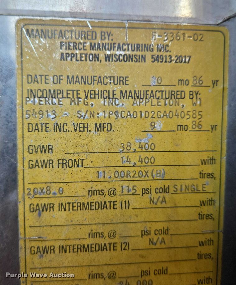 image for item ET5381 1986 Pierce pumper fire truck