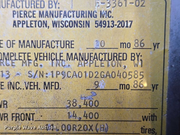 image for item ET5381 1986 Pierce pumper fire truck