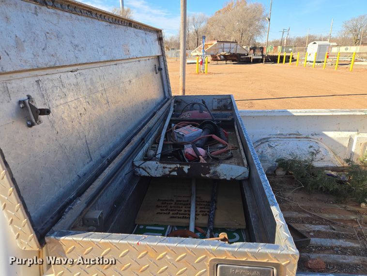 image for item ET5382 2005 Chevrolet Silverado 1500 Ext. Cab pickup truck