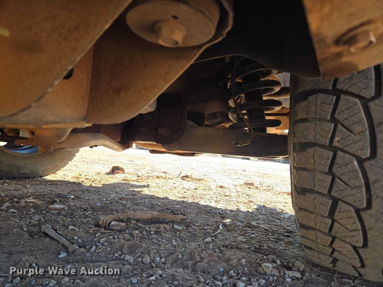 image for item ET5382 2005 Chevrolet Silverado 1500 Ext. Cab pickup truck