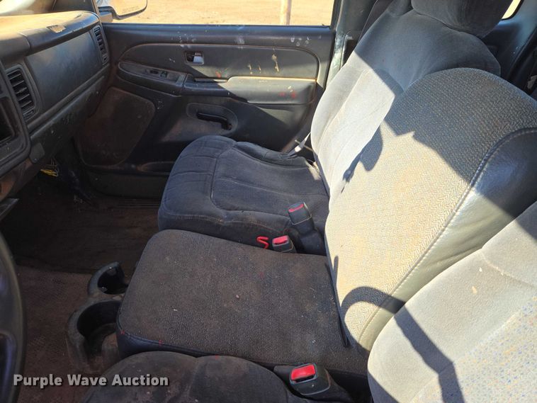 image for item ET5382 2005 Chevrolet Silverado 1500 Ext. Cab pickup truck