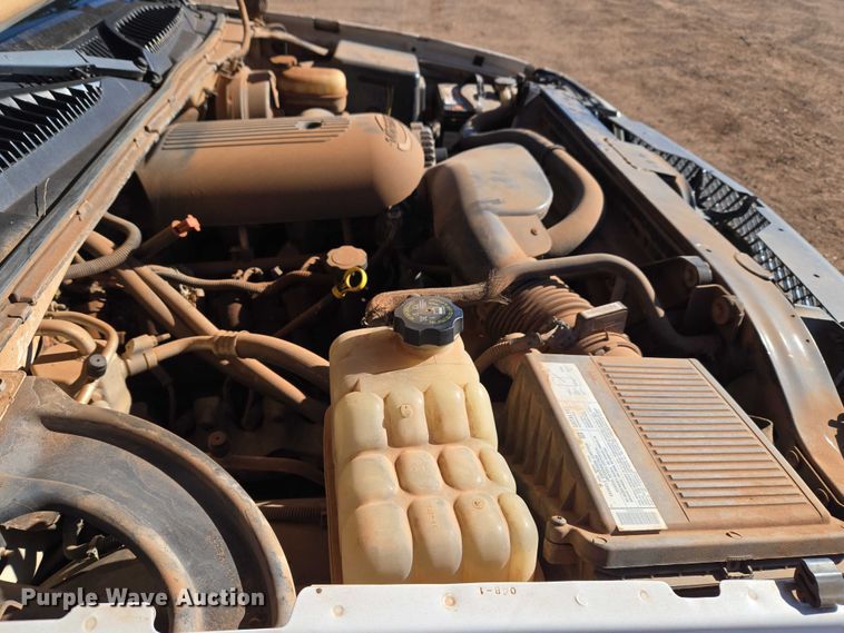 image for item ET5382 2005 Chevrolet Silverado 1500 Ext. Cab pickup truck